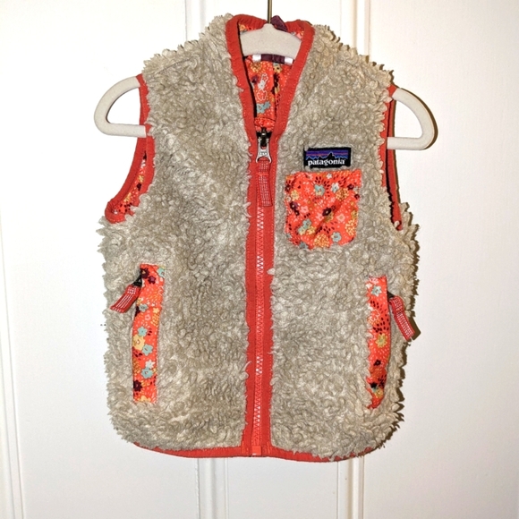 Patagonia Sherpa Fleece Vest sz 6-12 mo floral